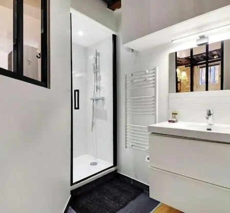 Apartment Charonne Bastille Charming Parisian